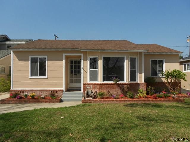 1st image of 3721 Stevely Ave