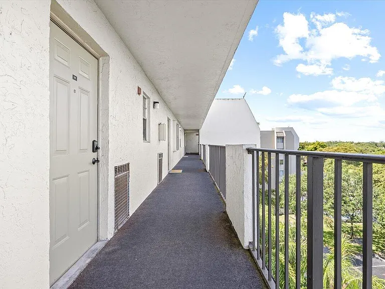 3100 W Rolling Hills Cir #707 — Photo 28