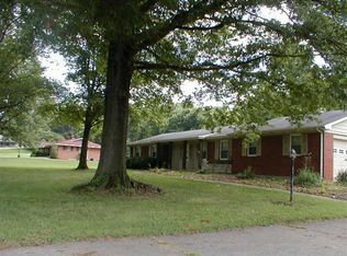 5479 County Rd 205, Cape Girardeau, MO 63701