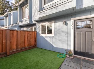 707 Racquet Club Cir, Rohnert Park, CA 94928