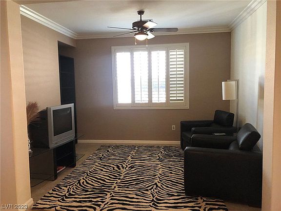 4th image of 10439 Luna Magico Ave