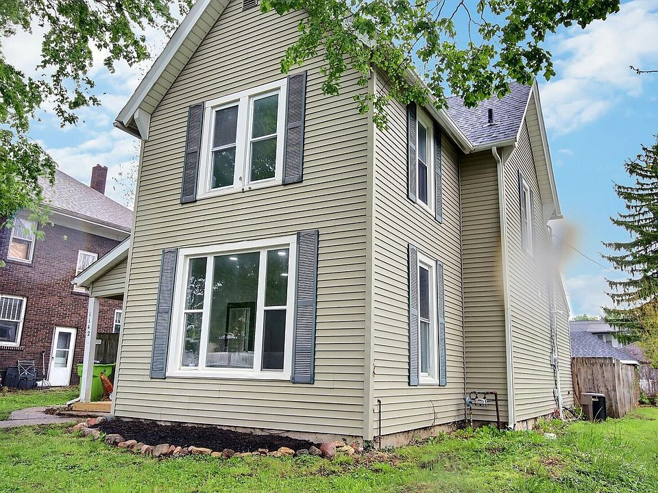 1st image of 1142 Salamonie Ave