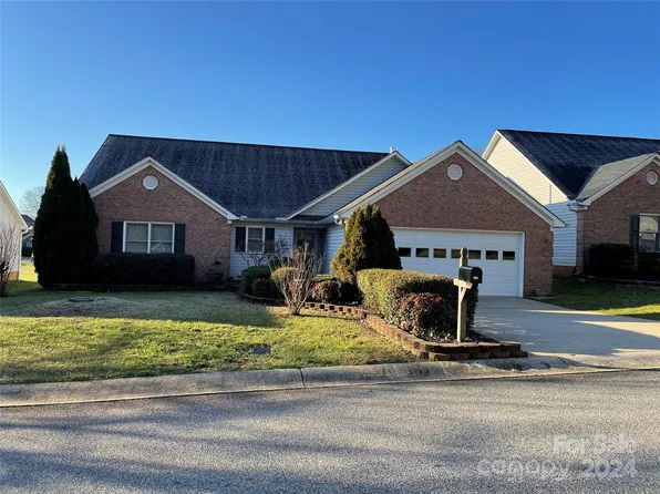 833 Hidden Creek Cir, Salisbury, NC 28147
