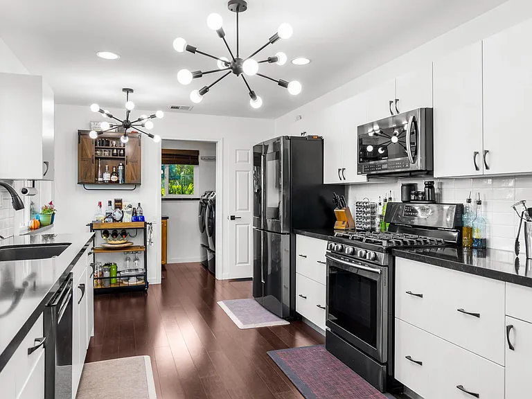 7130 Gateshead Way — Photo 10
