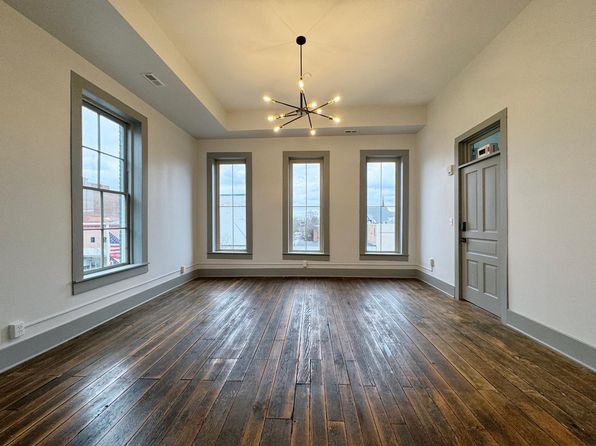 424 Main St #3B