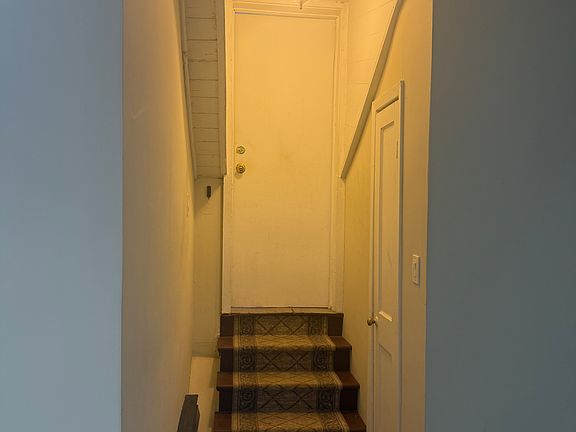 4th image of 116-118 N Main St N #B