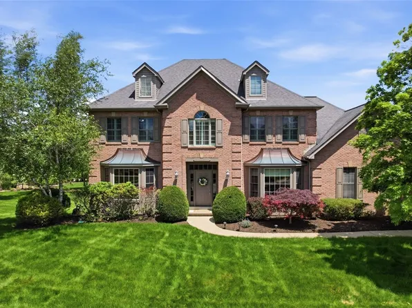 2018 Condor Ln, Gibsonia, PA 15044