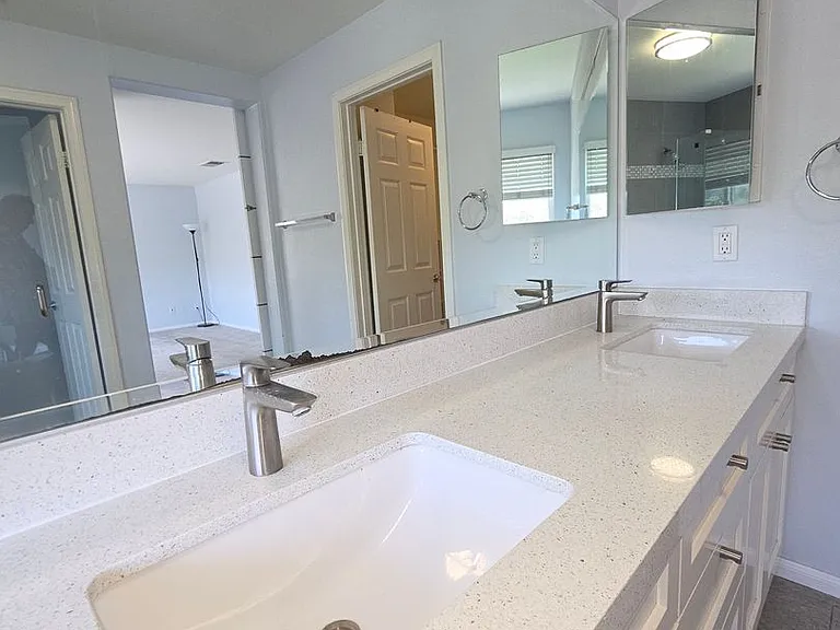 11577 Trailbrook Ln — Photo 33