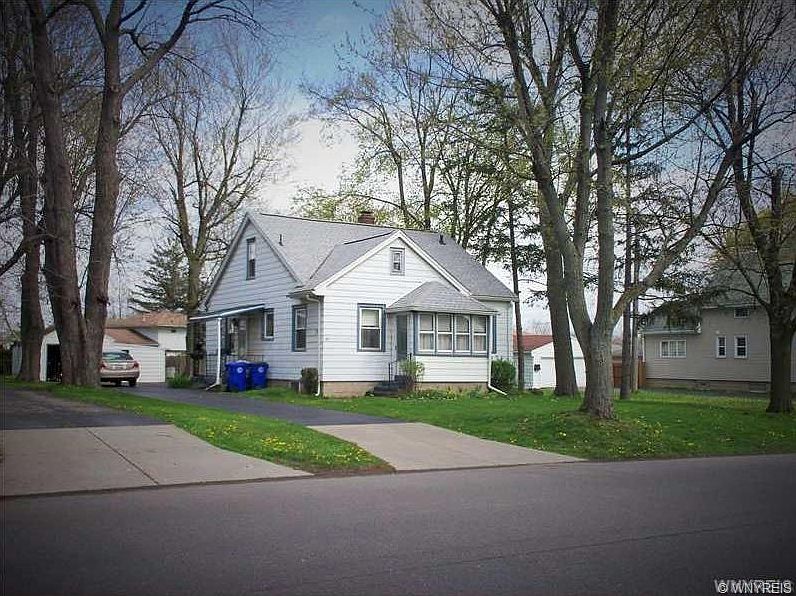 1st image of 67 Lind Ave