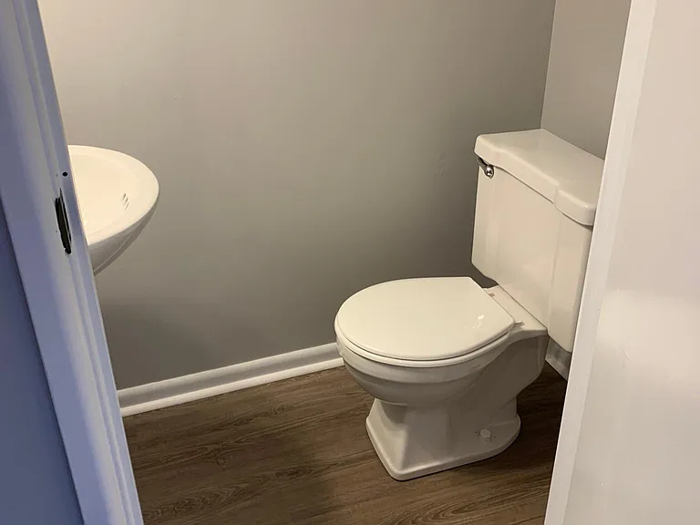 22 Cayuga Ct — Photo 12