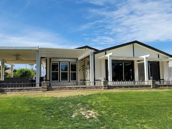 34610 Branding Iron Ln, Thousand Palms, CA 92276