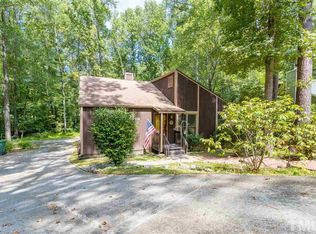 1219 Selwyn Ln, Cary, NC 27511