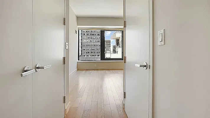 Rented by A & I Broadway | media 5