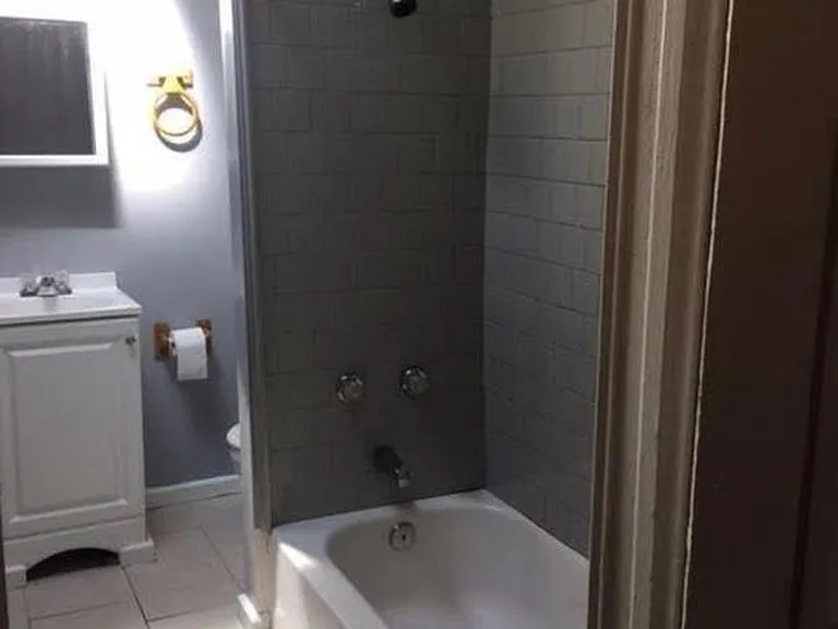 619 N Pulaski St — Photo 1