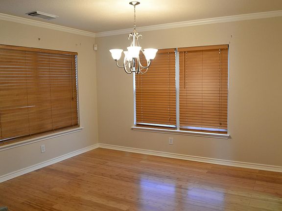 2nd image of 8346 Northaven Dr
