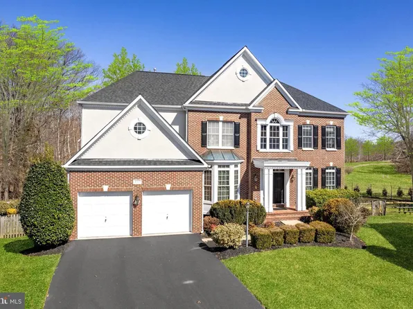 47172 Middle Bluff Pl, Sterling, VA 20165