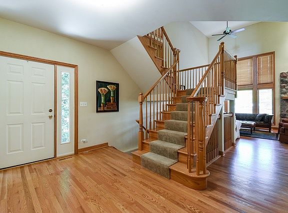 2nd image of 712 N Franklin Ave