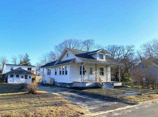 210 Jacobs St, Hammonton, NJ 08037