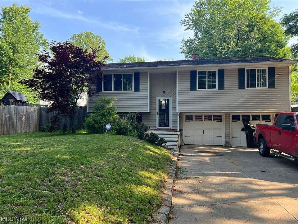 1st image of 6200 Maxwell Dr