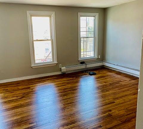5th image of 721 Grand St #3