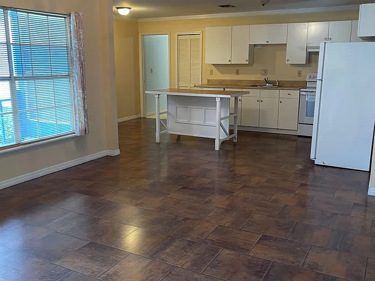 8487 Dorsey St — Photo 5