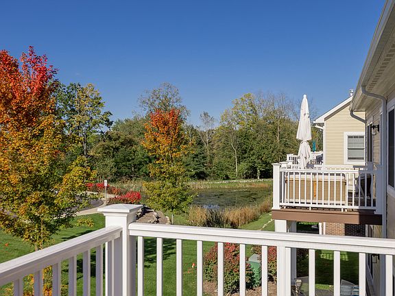 3rd image of 503 Boardwalk Ln