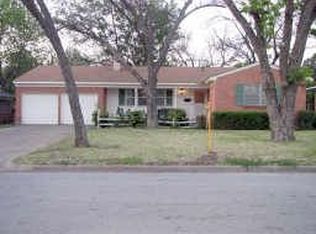 1705 Raydon Dr, Arlington, TX 76013