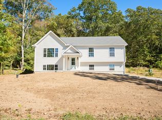 184 Kitemaug Rd, Uncasville, CT 06382