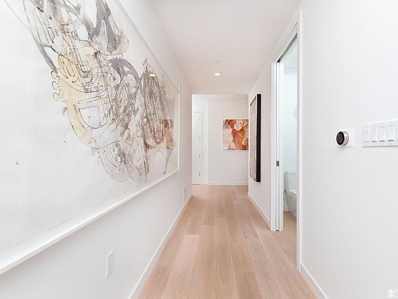 3rd image of 1650 Broadway St #601