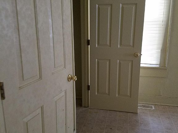 5th image of 2342 Bailey Dr