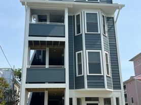 4114 3rd St, North Beach, MD