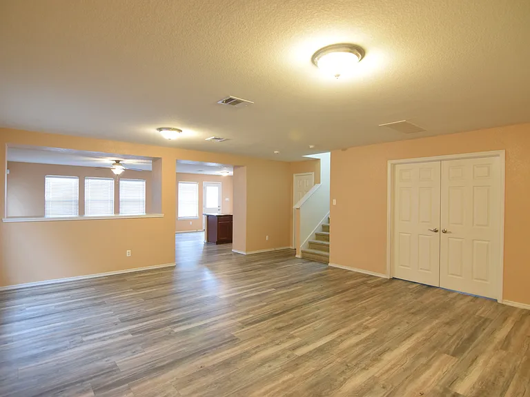 9141 Sage Loop Ct — Photo 12
