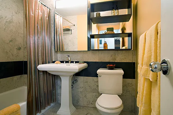 Rented by Related Rentals | media 58