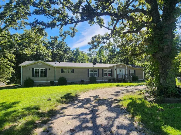 19960 Ironwood Ln, Lebanon, MO 65536