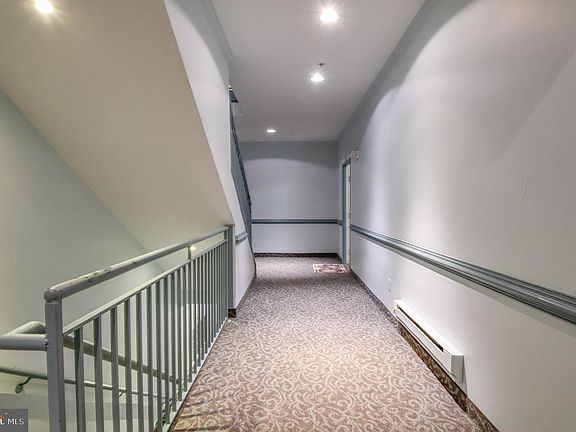 5th image of 6501 Grange Ln Unit 301