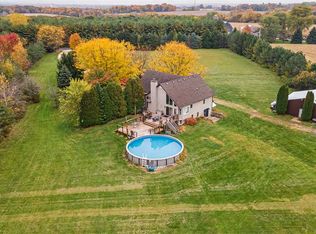 17310 Burr Oak Rd, Capron, IL 61012