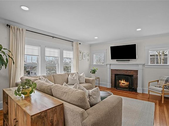 5th image of 39 Ledge Rd