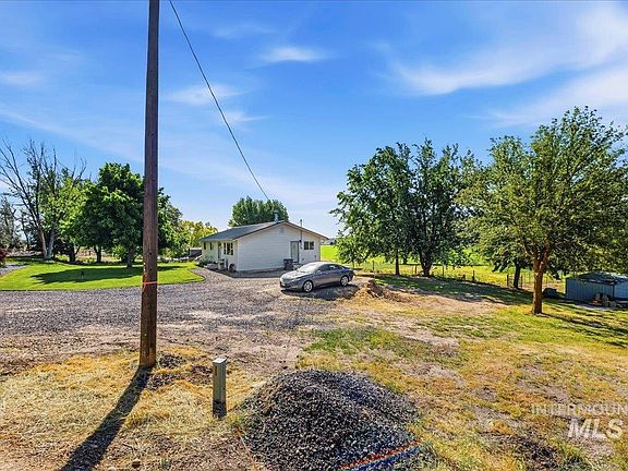 5th image of 6323 Foothill Rd