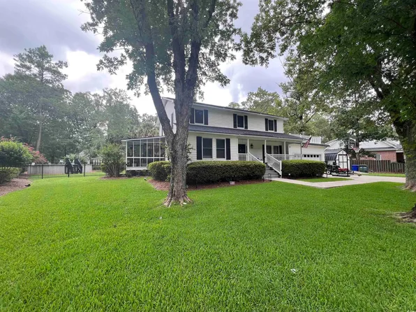 606 Merrywood Rd., Conway, SC 29526