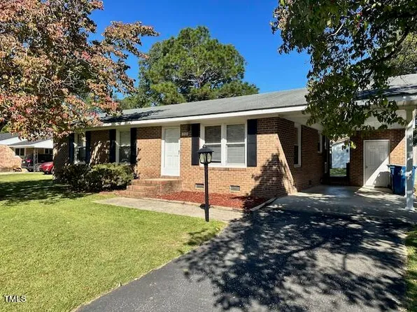 717 Queens Ave, Dunn, NC 28334