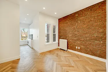 Rented by Akelius Real Estate Management