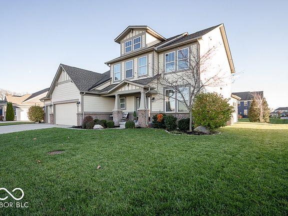 3rd image of 15613 Campolina Ln