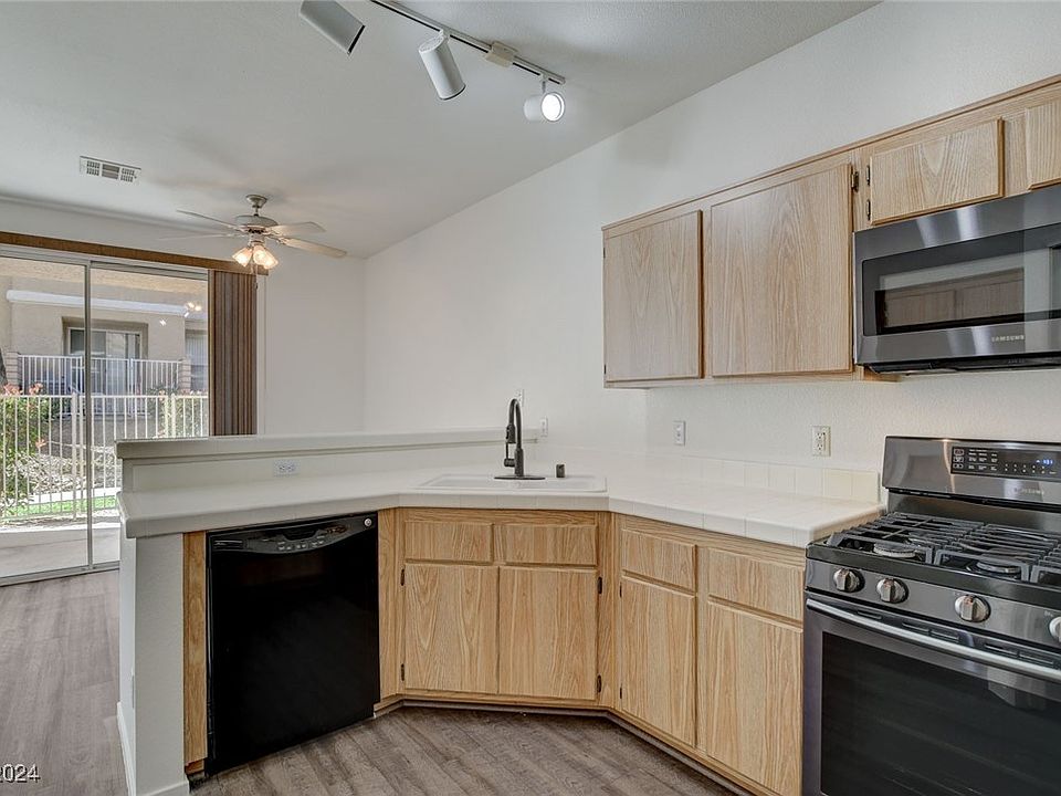 251 S Green Valley Pkwy Unit 4213, Henderson, NV 89012 | Zillow