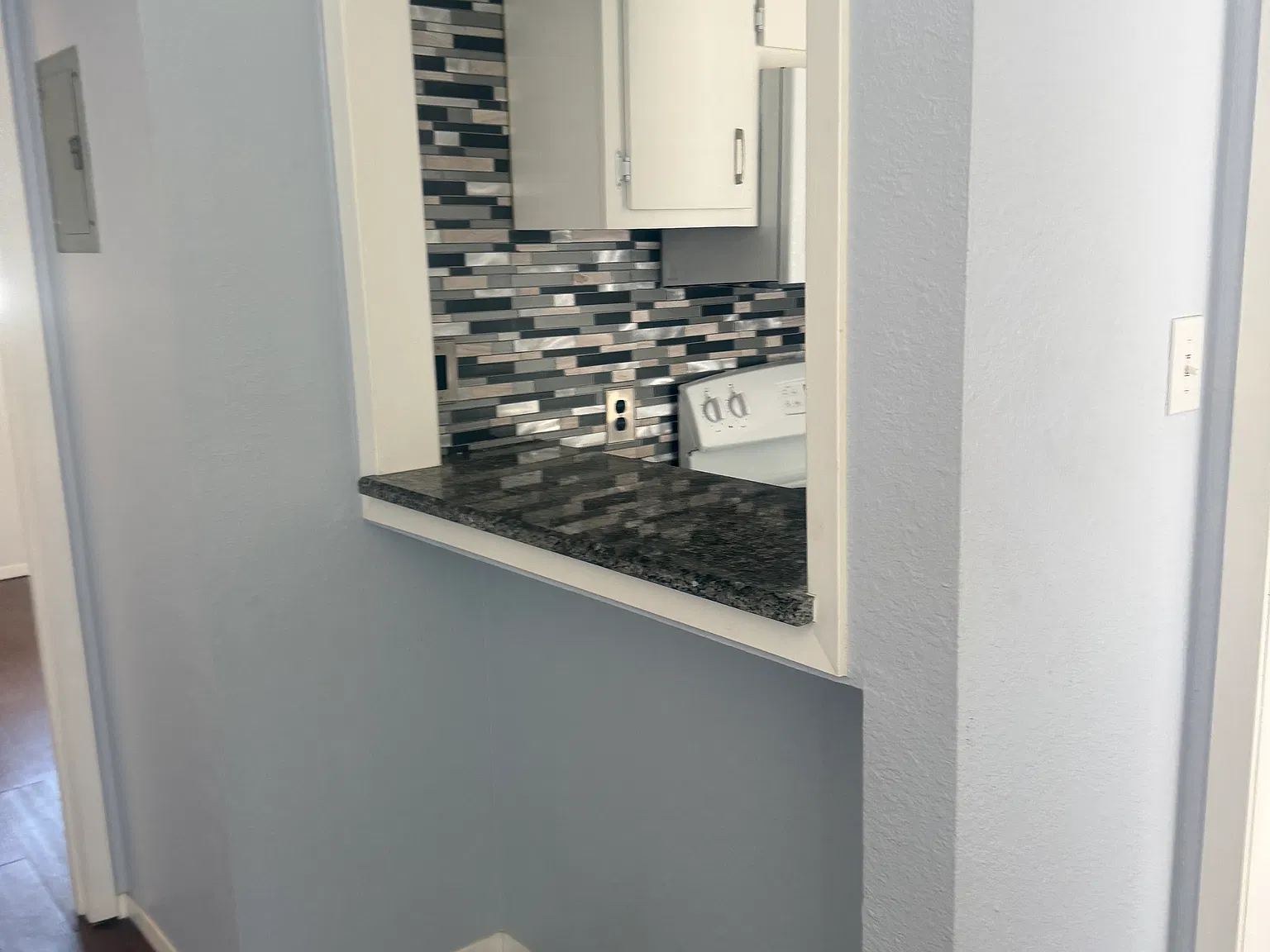 1 bed, 401 sqft, $980 — Photo 4