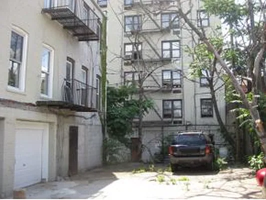 Sold by Block & Lot Real Estate | media 11