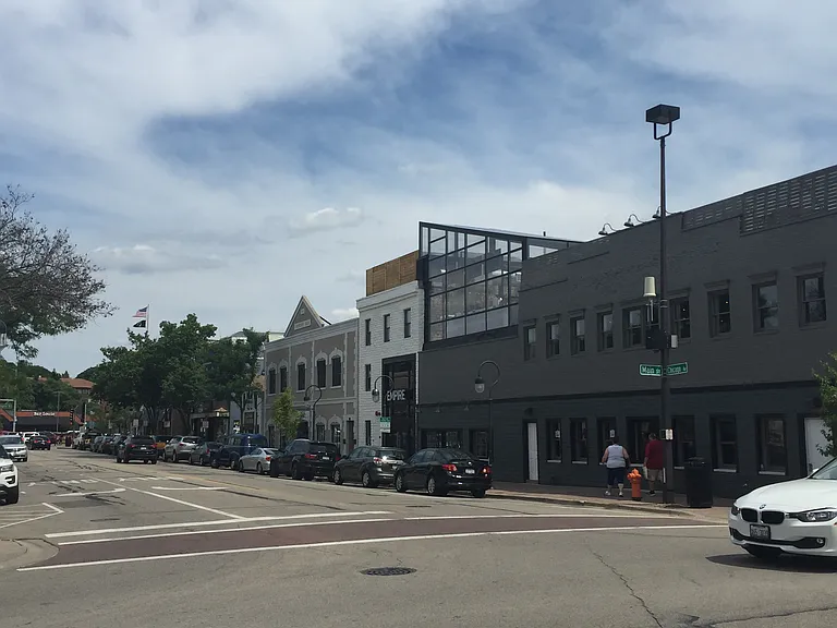 Over 40 Restaurants in Downtown Naperville