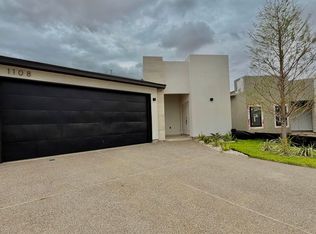 1108 Hebilla Ct, Laredo, TX 78046