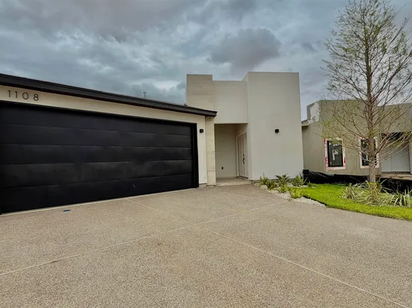 1108 Hebilla Ct, Laredo, TX 78046