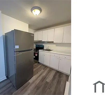 832 Atlantic St #2A