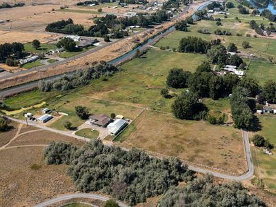 91005 N Yakima River Dr, West Richland, WA, 99353